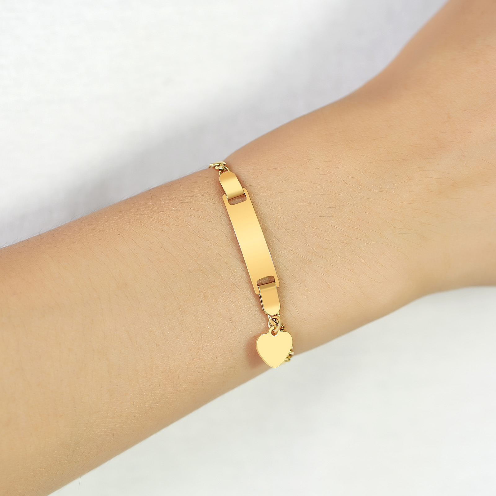 Vnox カスタマイズ赤ちゃんの名前ブレスレット、女の子、男 - Coordinates Bracelet のレビューと価格