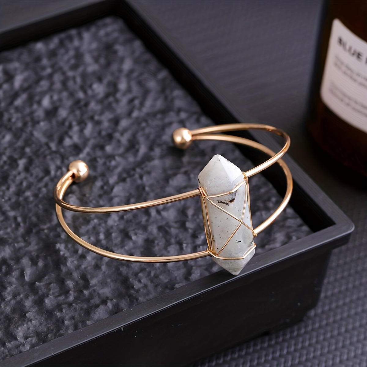Yeevaa-天然石ブレスレット,六角形列,オープン,調整可 - Coordinates Bracelet のレビューと価格