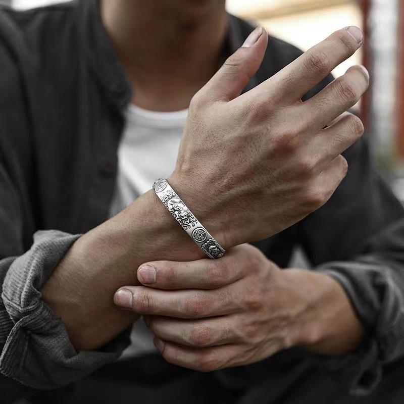 男性のためのクラシックなレトロな救命胴衣,ビーズ,ボールの彫 - Coordinates Bracelet のレビューと価格